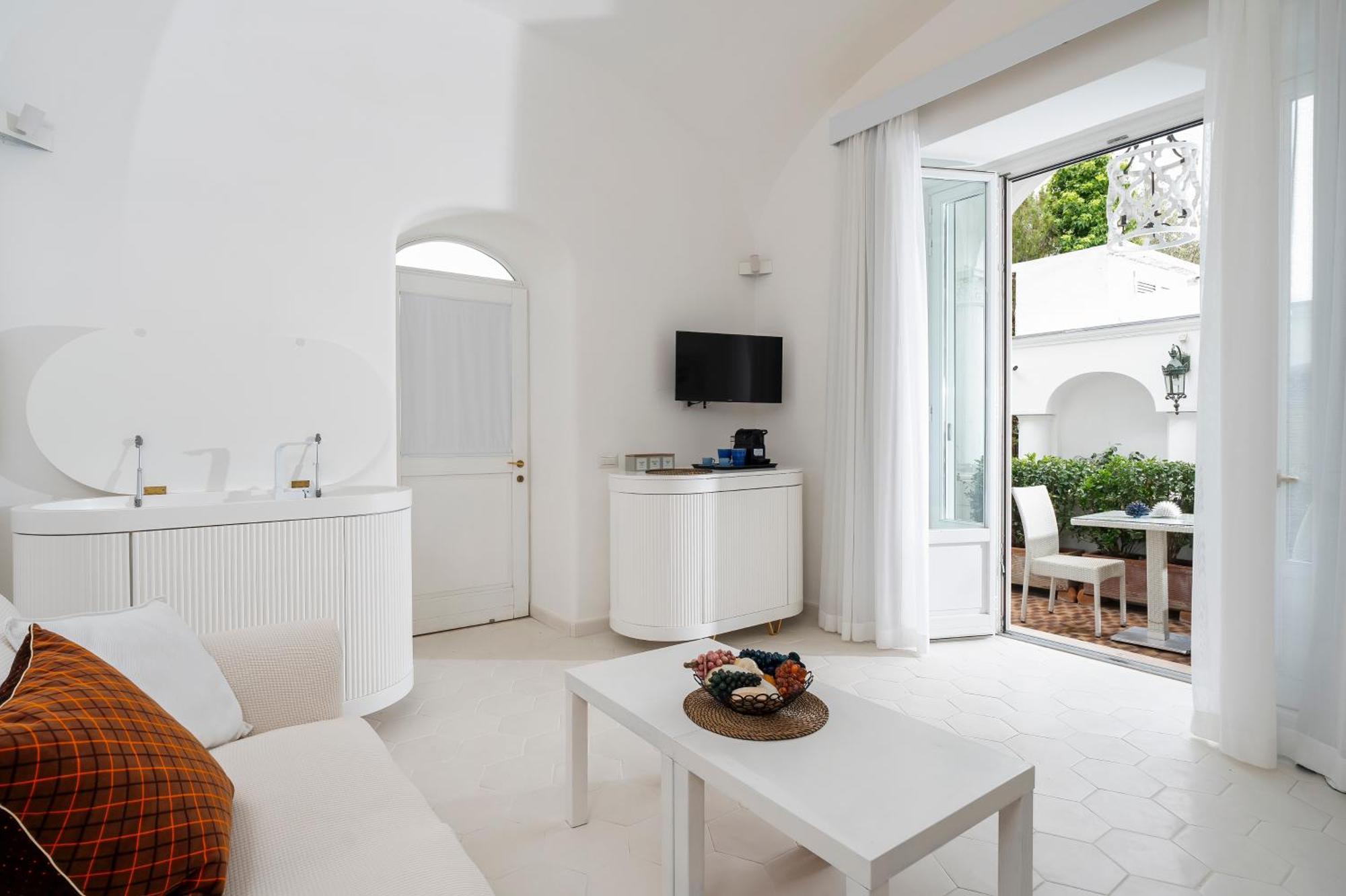 Villa Mariuccia Капри Екстериор снимка